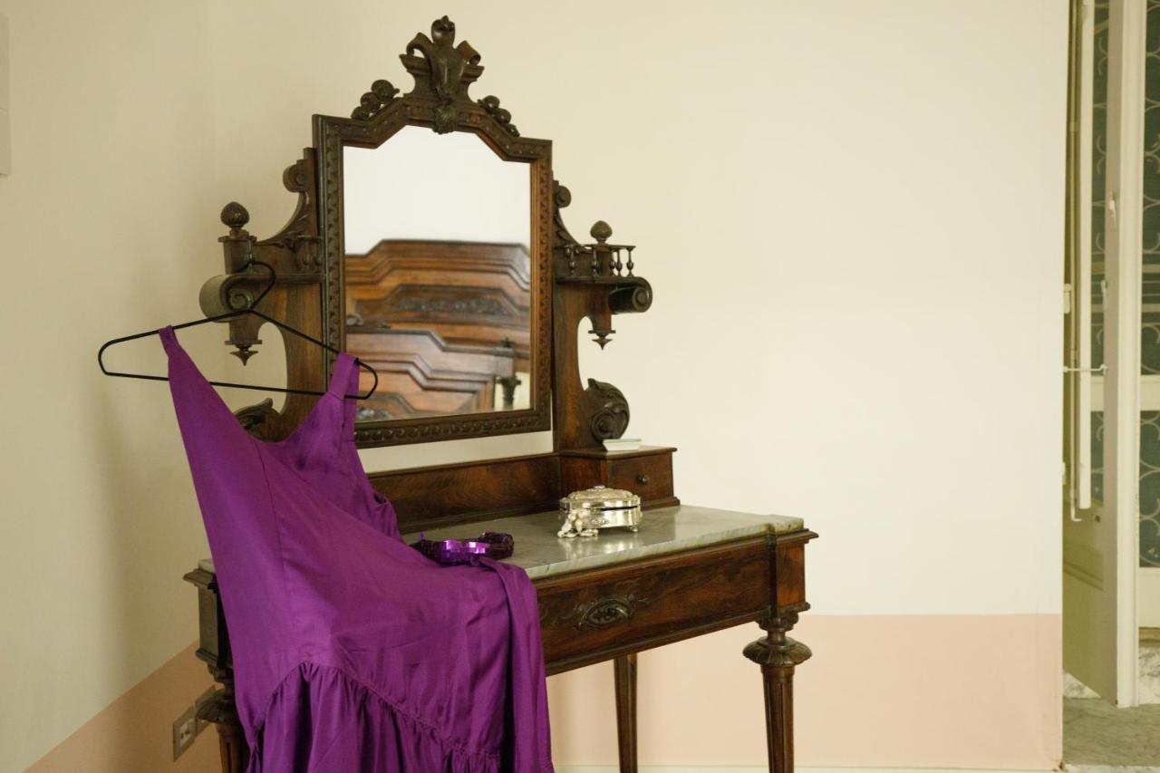 Bed and Breakfast Palazzo Introna Mola di Bari Exterior foto