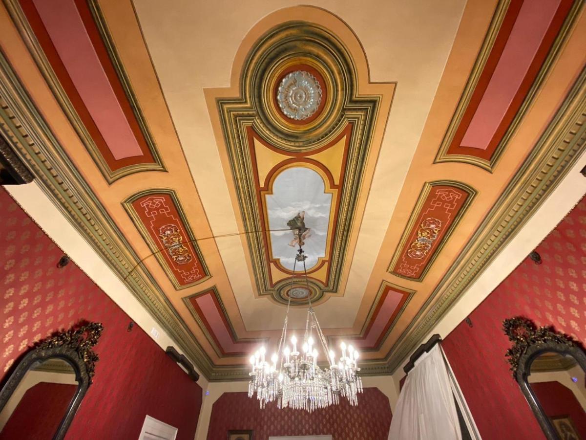 Bed and Breakfast Palazzo Introna Mola di Bari Exterior foto